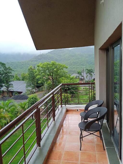 Soul Tree Deluxe Villa 106 Lavasa Kültér fotó