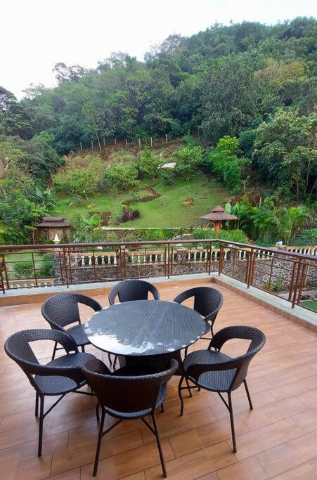 Soul Tree Deluxe Villa 106 Lavasa Kültér fotó
